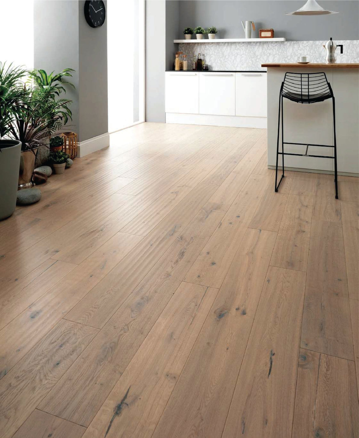 Handsculped European Oak